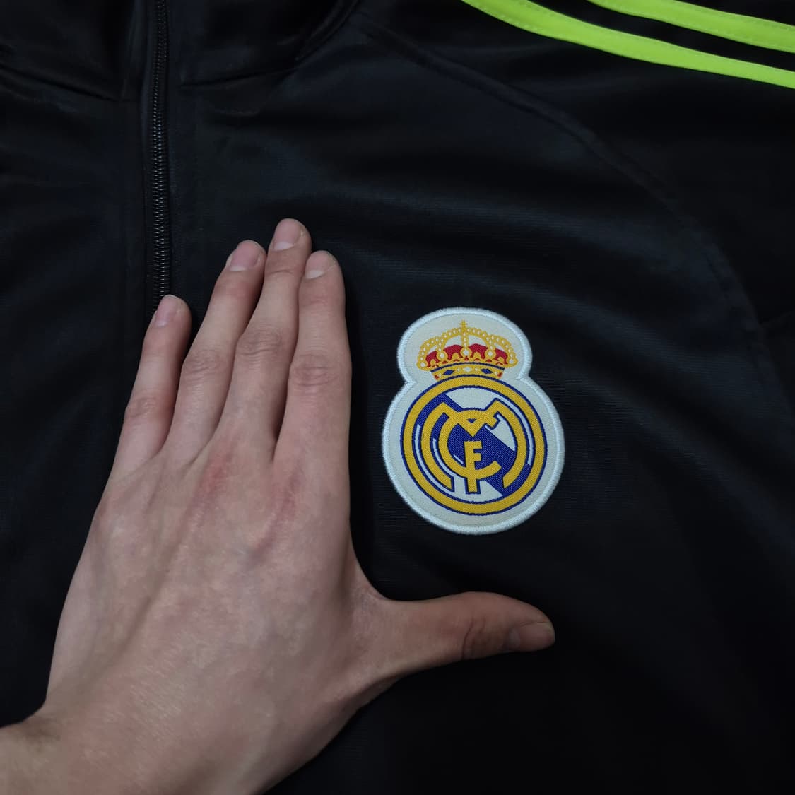 아디다스 레알마드리드 축구복 사이드라인 트랙탑 져지 XL(105) 상품이미지4