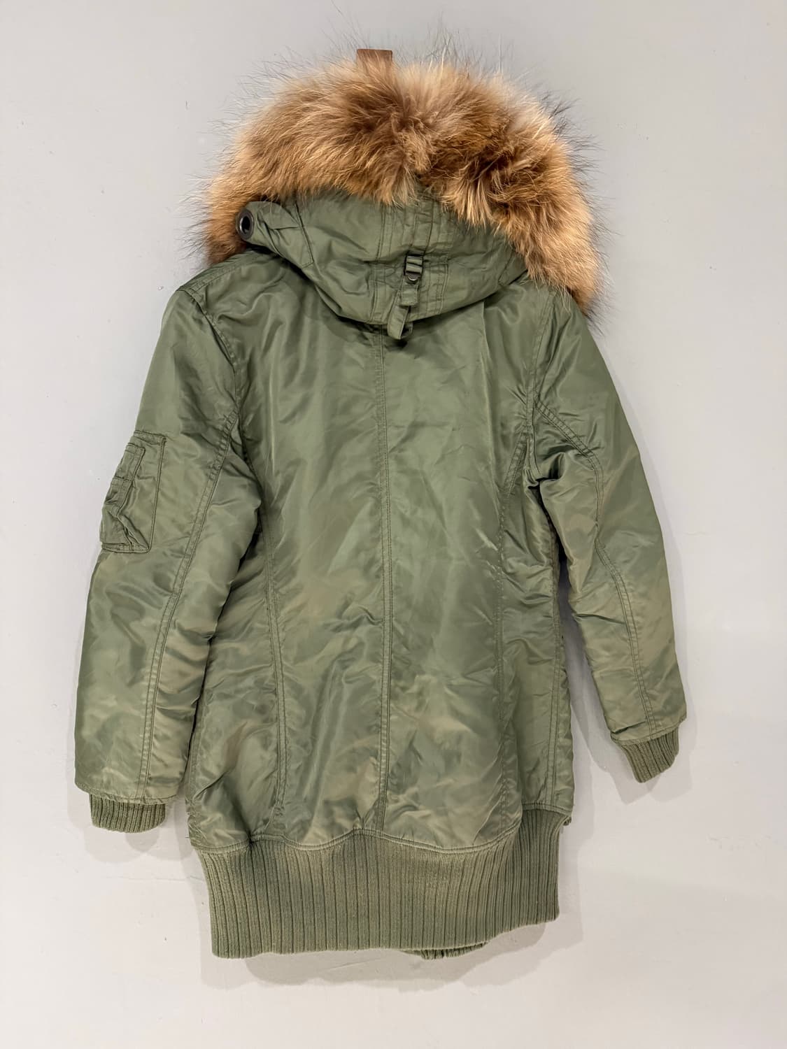 Avirex buckle detail fur trimming jumper 상품이미지9