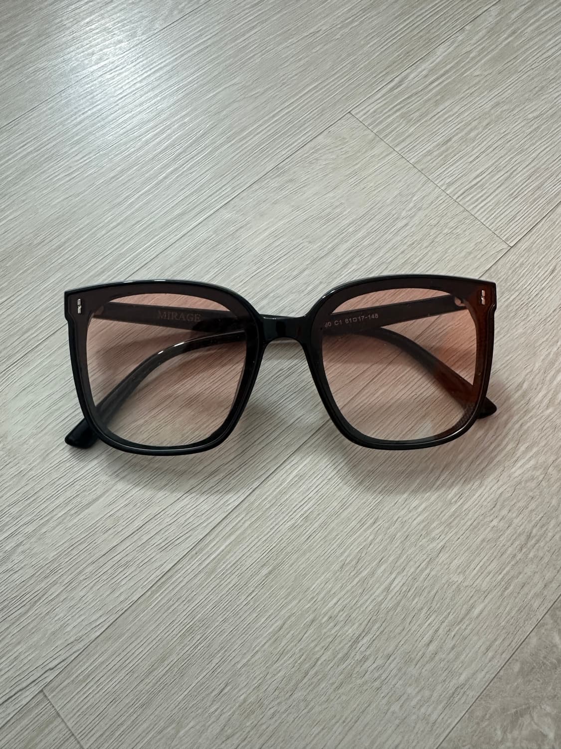 미라지 컬러 선글라스 상품이미지1