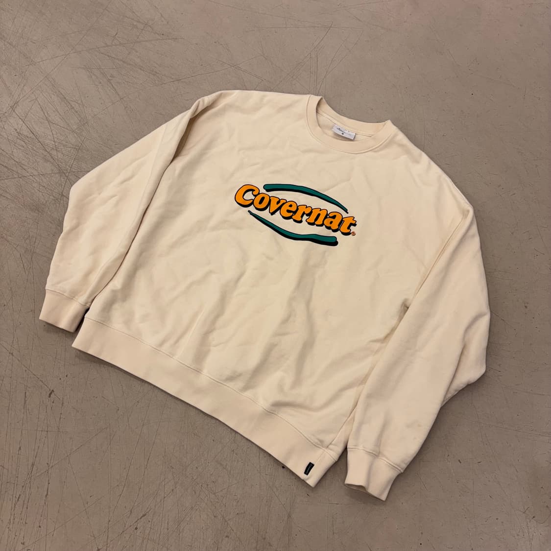 커버낫 빅로고 아이보리 맨투맨 상품이미지1