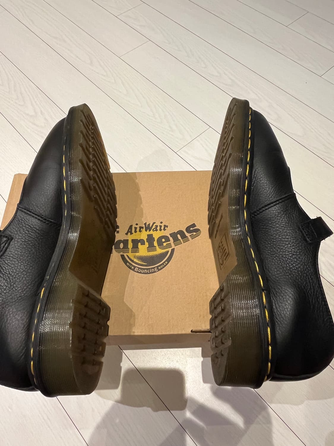 닥터마틴 25FW 메리제인 슈즈 (정품) 상품이미지3