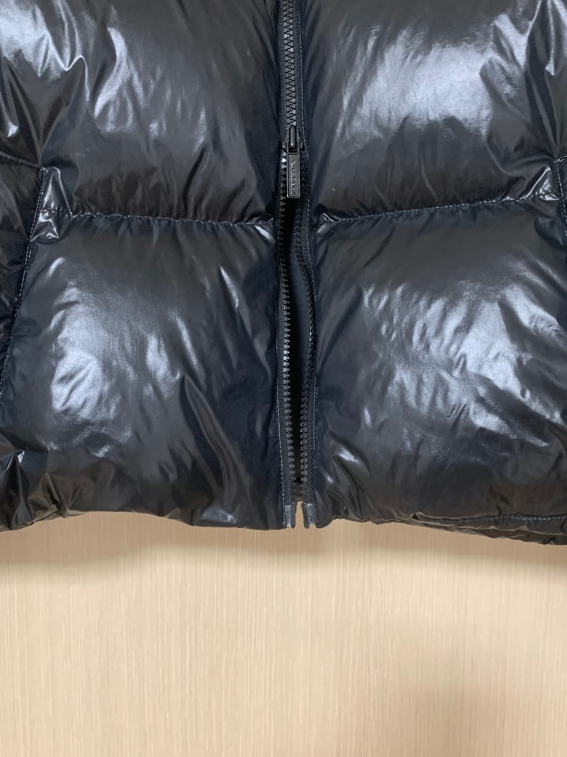 포츠포츠 글로시 패딩 상품이미지4