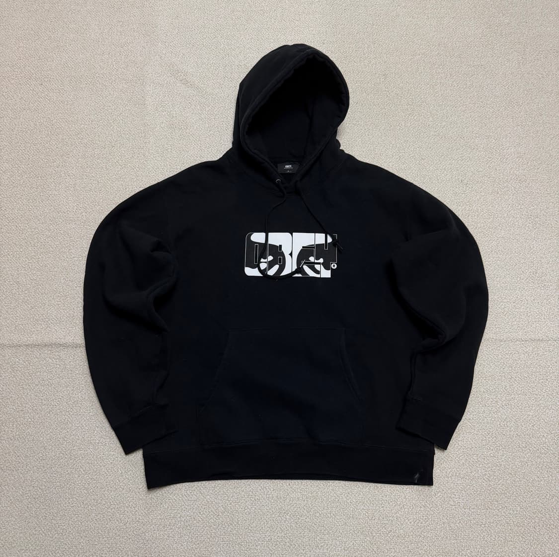 오베이 후드티 상품이미지1