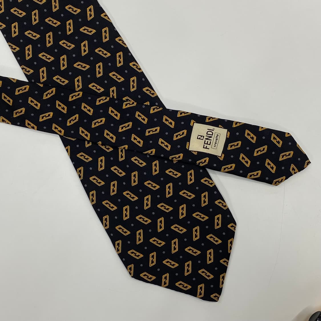 펜디(FENDI) 모노그램 명품 정품 넥타이 상품이미지2