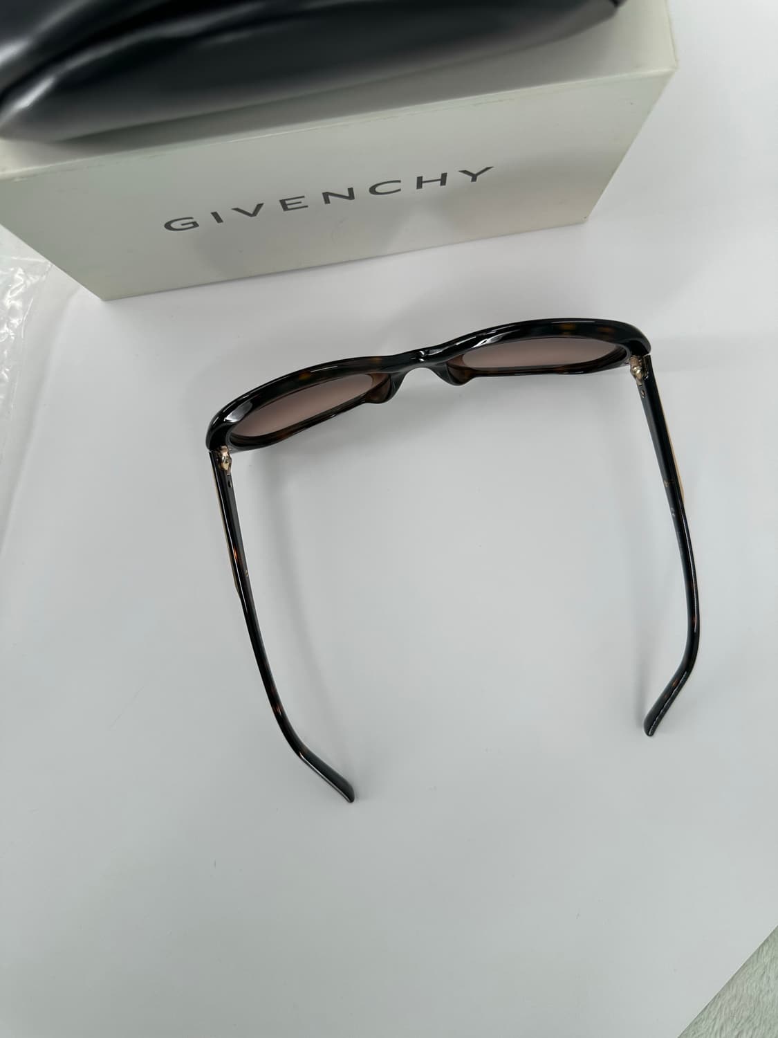 [새상품 무료배송] 지방시 Made in Italy 선글라스 상품이미지7