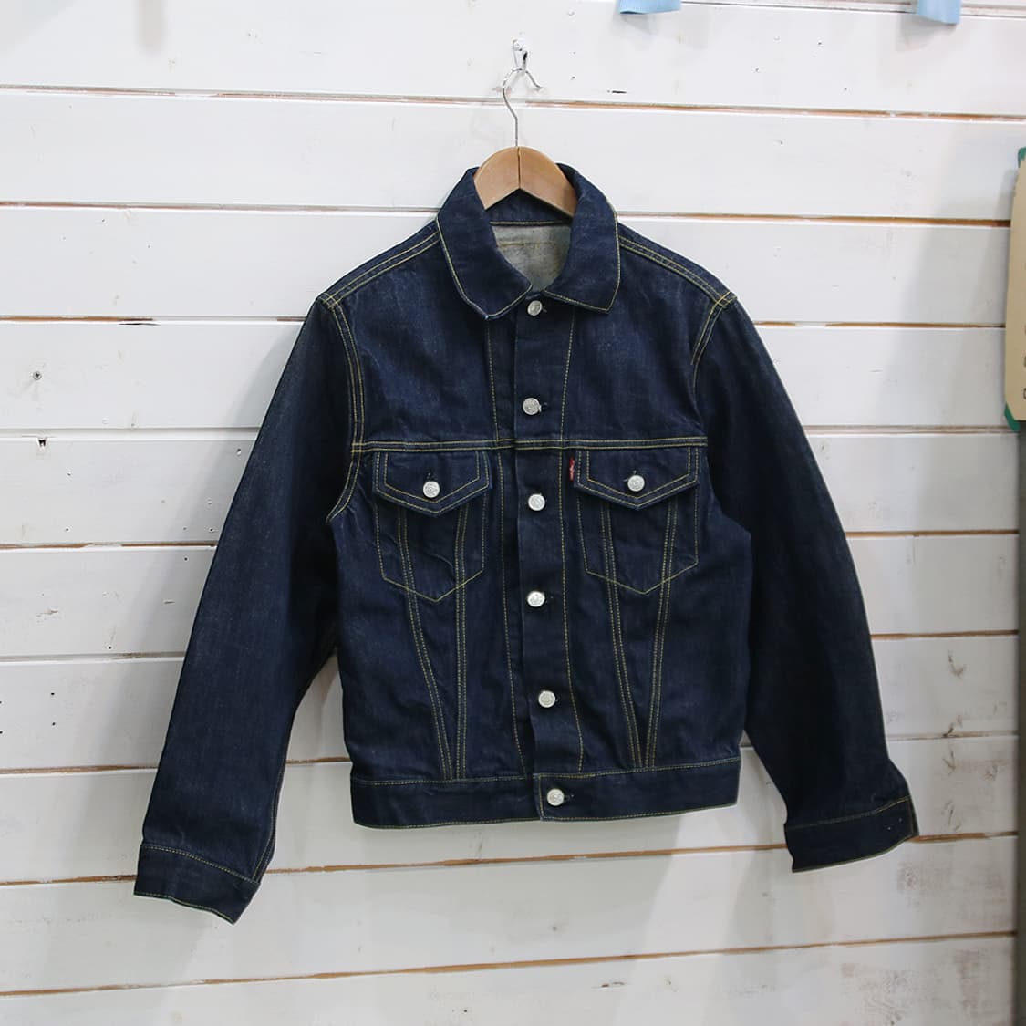 (착용컷) BIG STONE T211 데님 트러커 자켓 (남성용 98) 상품이미지1