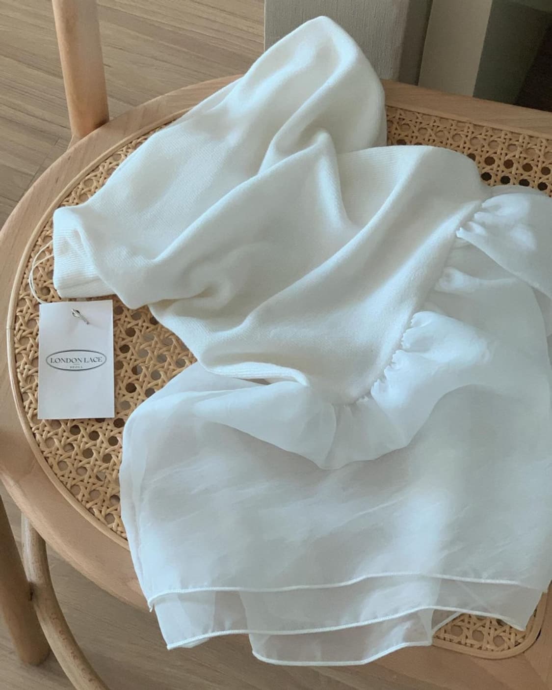 런던레이스 러플 쉬폰 탑 상품이미지4