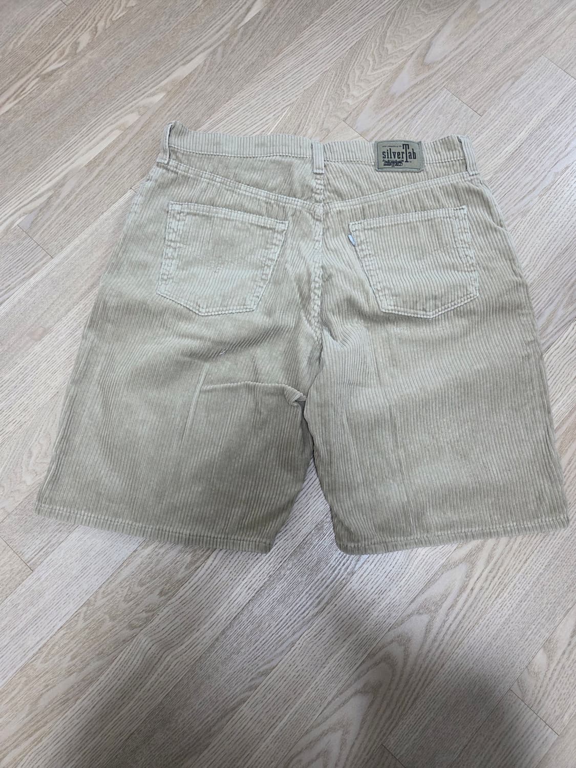 90s 리바이스 실버탭 코듀로이 쇼츠 상품이미지3