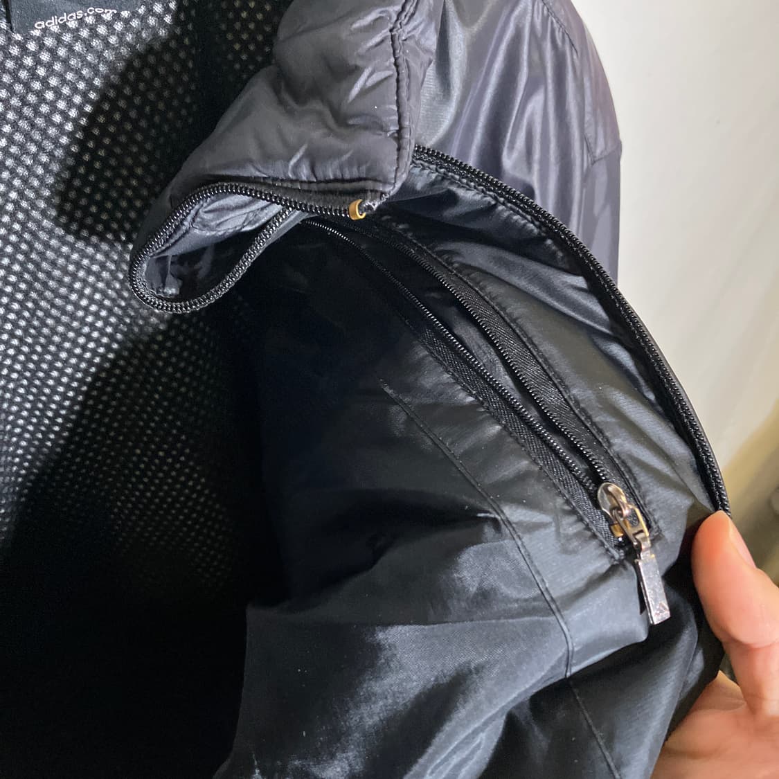 110)아디다스 패딩 점퍼 상품이미지4