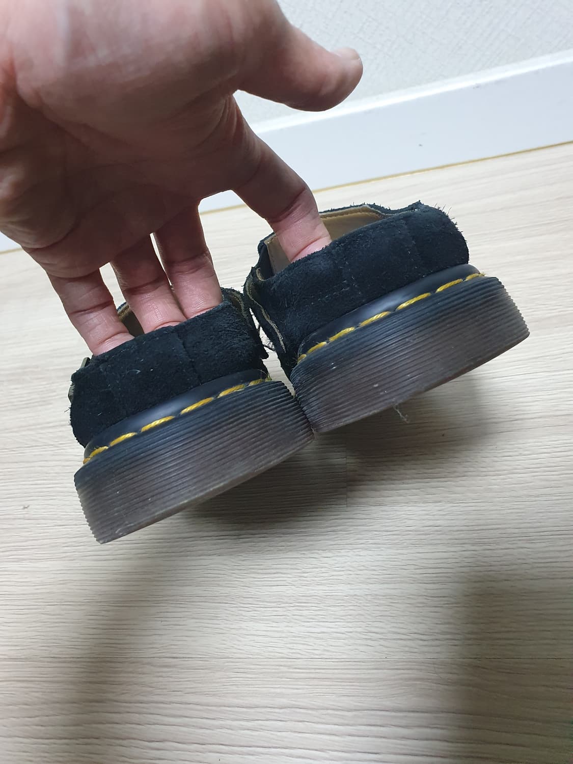 닥터마틴 아이샴 스웨이드 뮬 250 상품이미지6