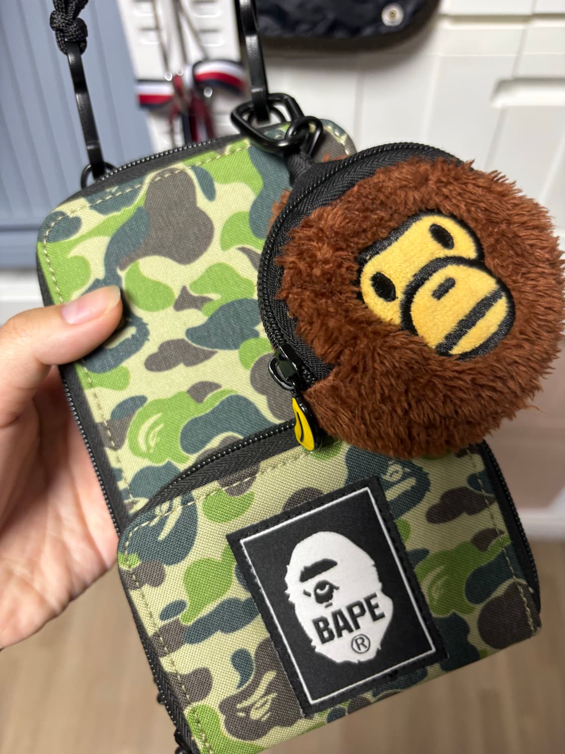 베이프 크로스백 카모 상품이미지1