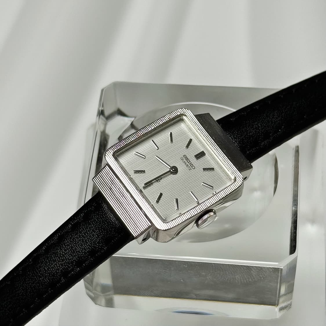 80's90's 빈티지 세이코 아르데코 스트라이프 스퀘어 워치 상품이미지4