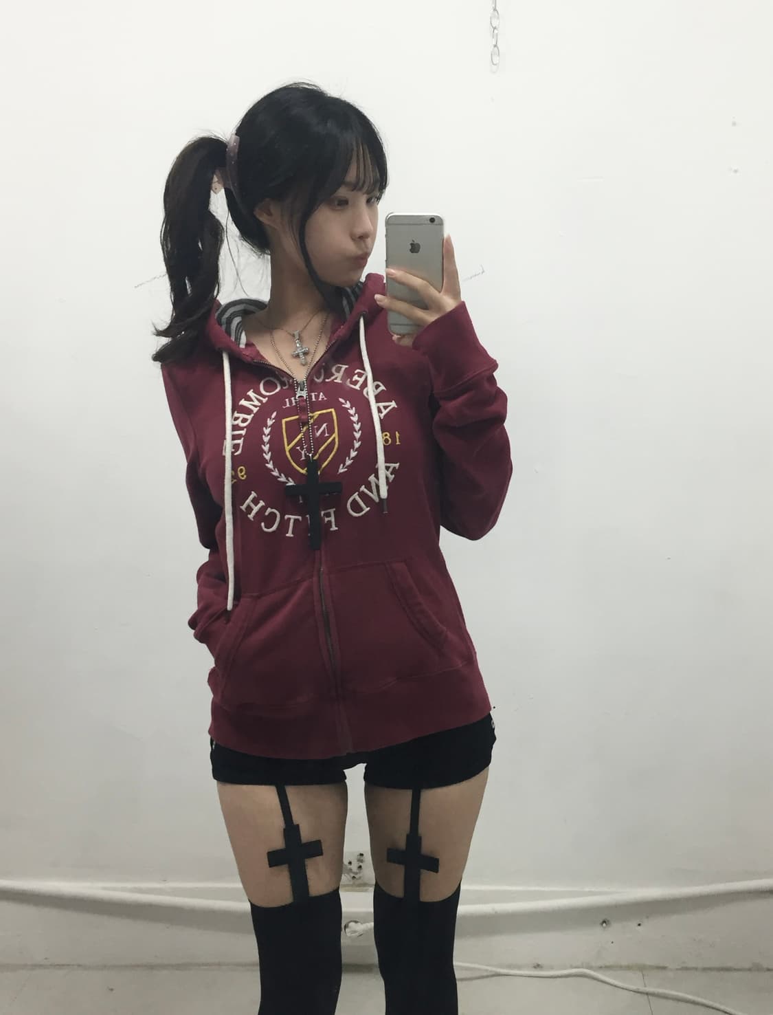 [ABERCROMBIE] 아베크롬비 체리와인 맛 후드집업 상품이미지1