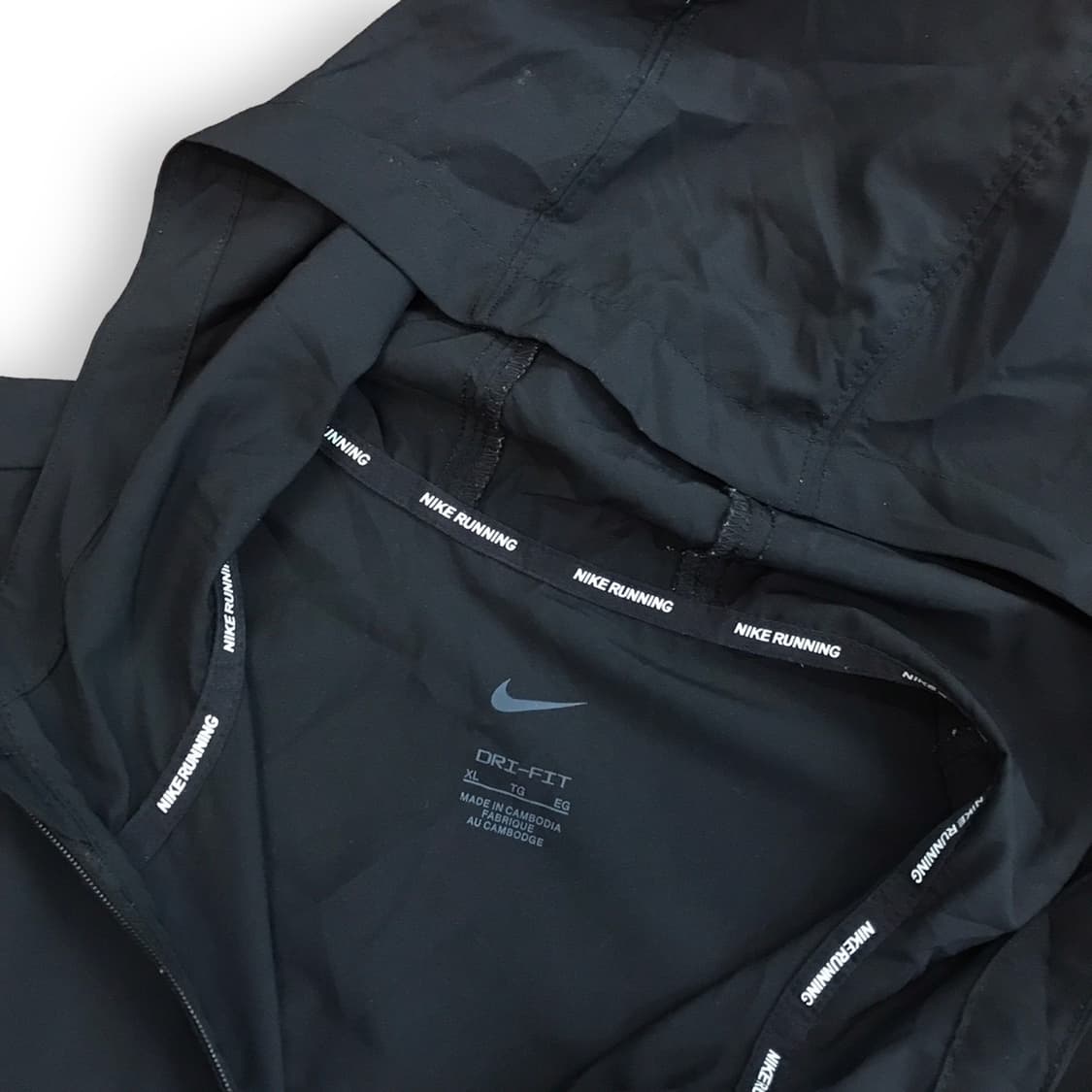 나이키 드라이핏 러닝 바람막이 상품이미지4