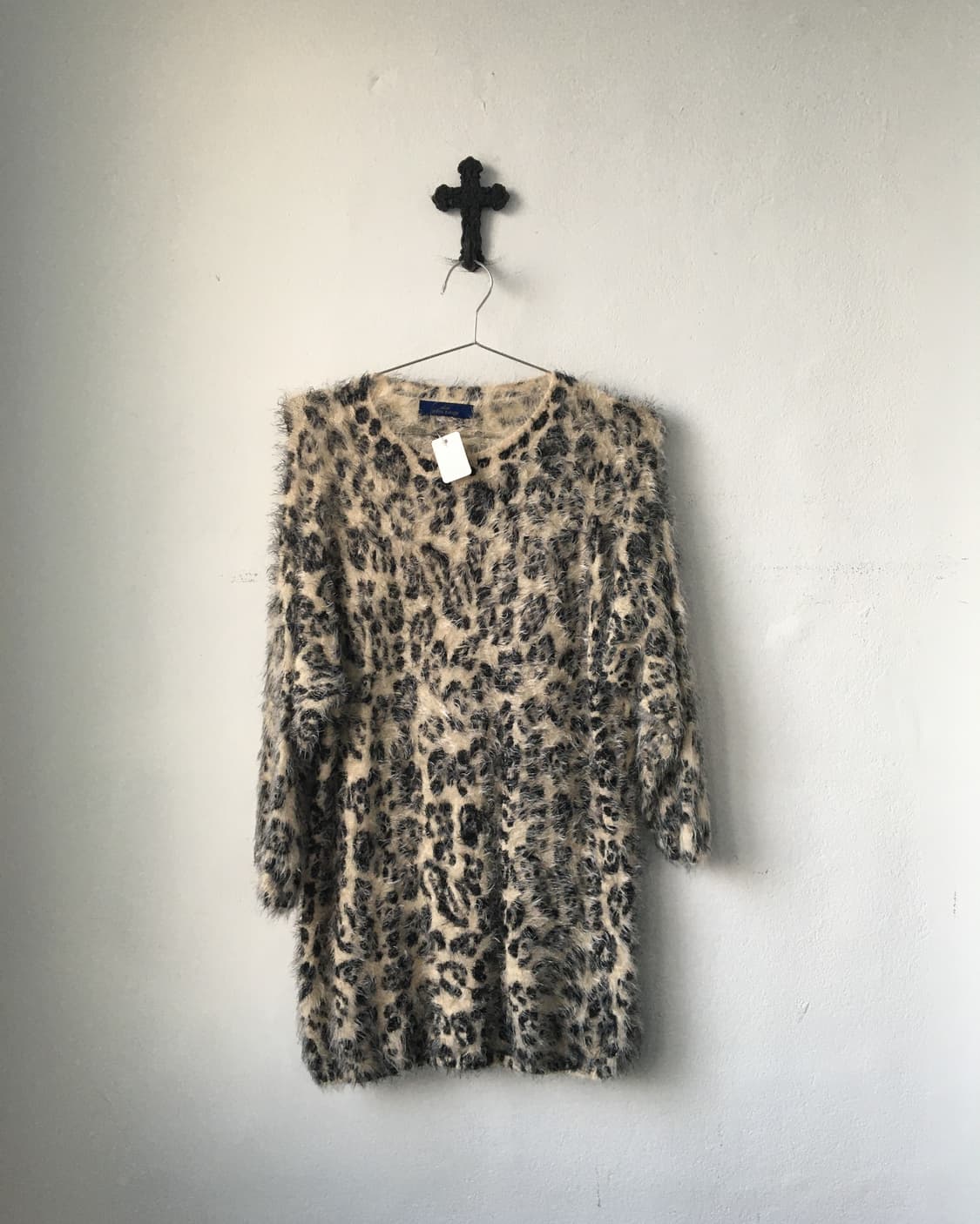 Leopard pattern fluffy knit 상품이미지2
