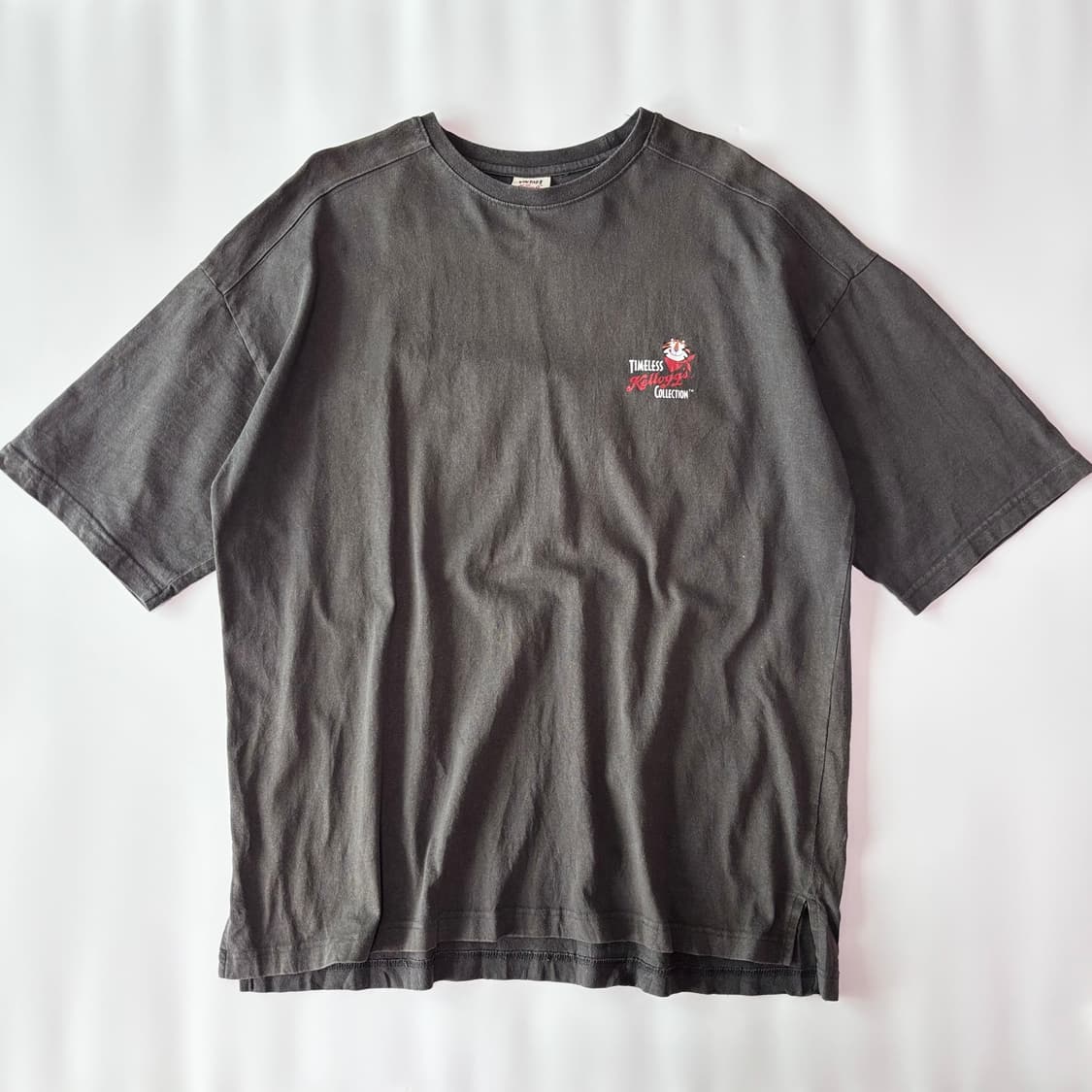 켈로그 '토니 더 타이거'  피그먼트 티셔츠 상품이미지2