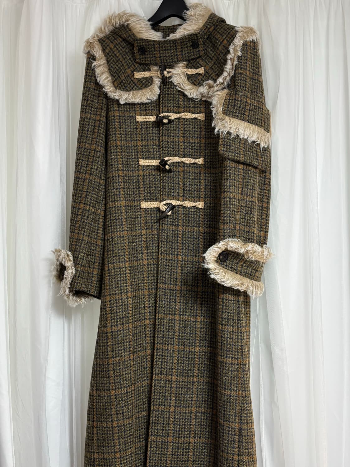 OPEN YY - FLANNEL FAUX FUR TRIM COAT 상품이미지1