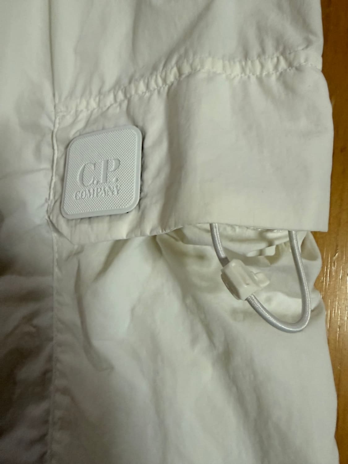 CP컴퍼니 플랫나일론 트랙 팬츠 상품이미지3