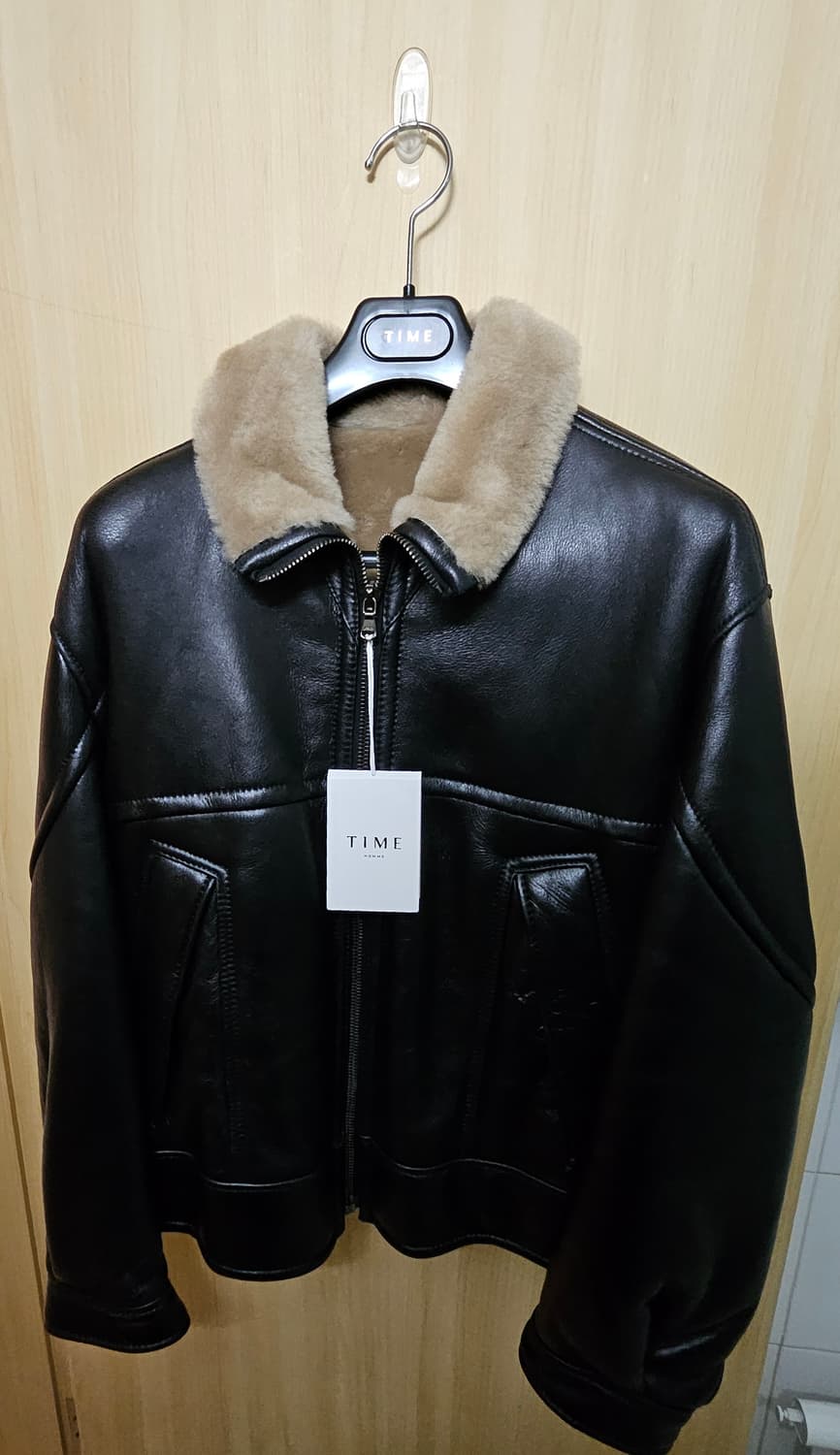 타임옴므 무스탕 23FW 95사이즈 상품이미지3