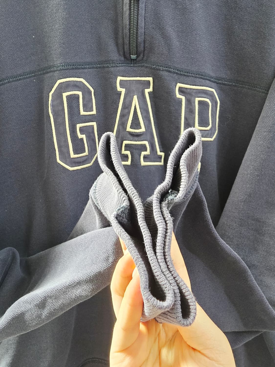 [프립]L/ 갭 GAP 반집업 맨투맨 네이비 상품이미지8