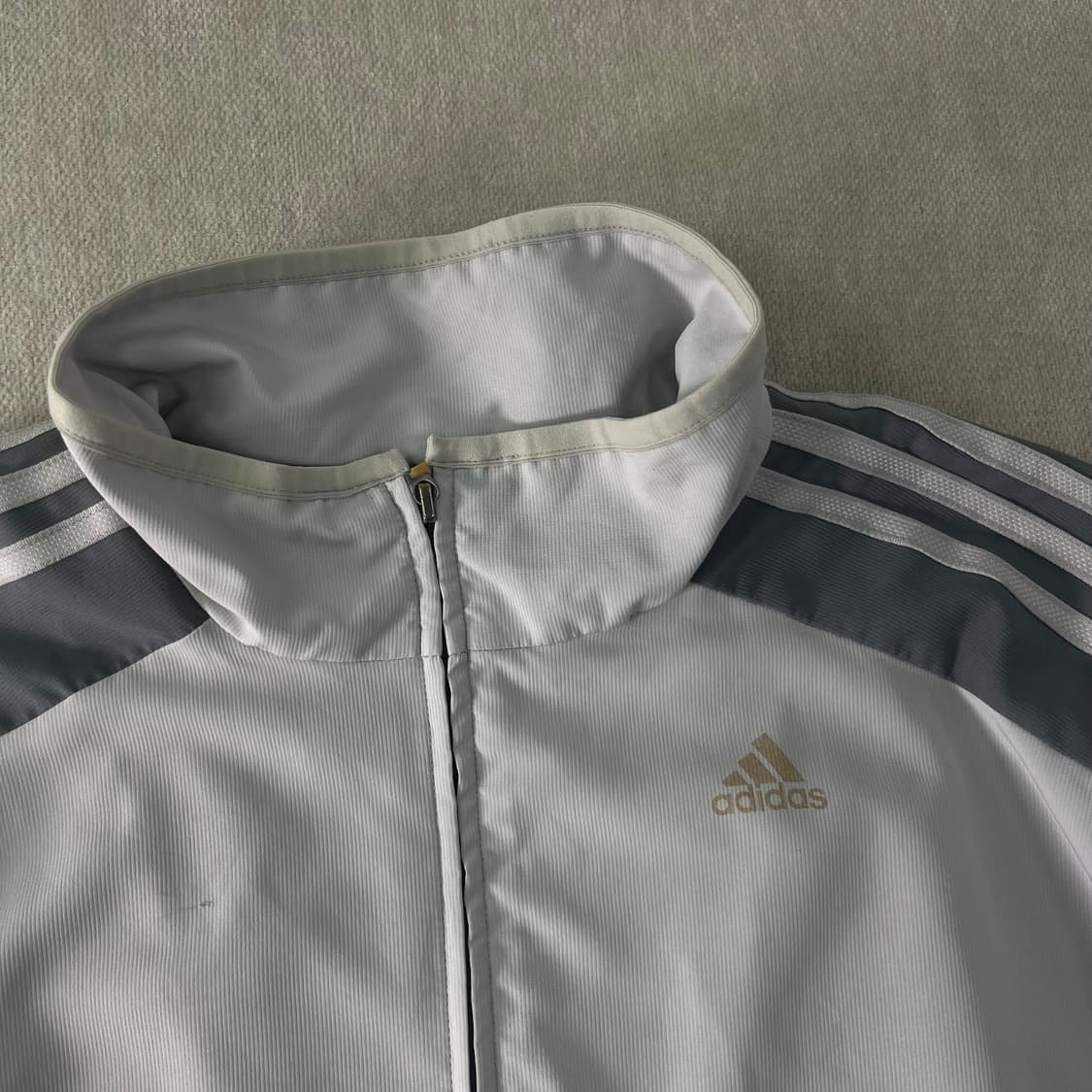105 아디다스 올드스쿨 배색 바람막이 자켓  상품이미지2