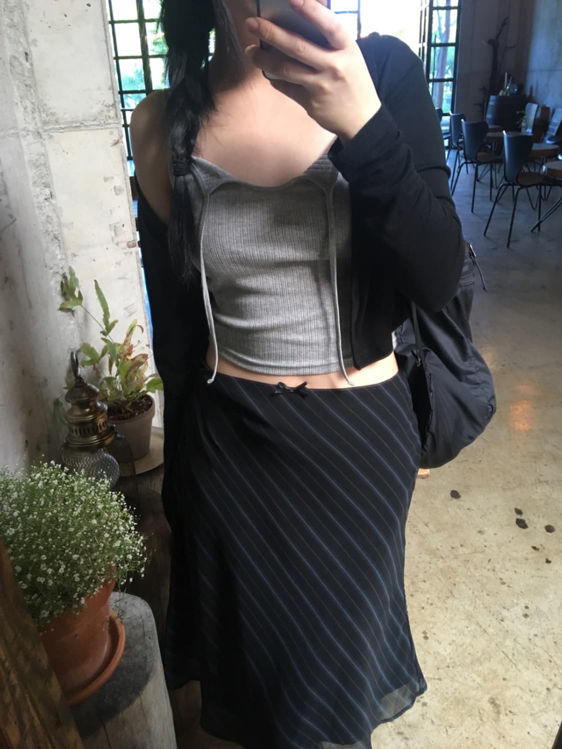 아워캐비넷  tencel crop cardigan 상품이미지2