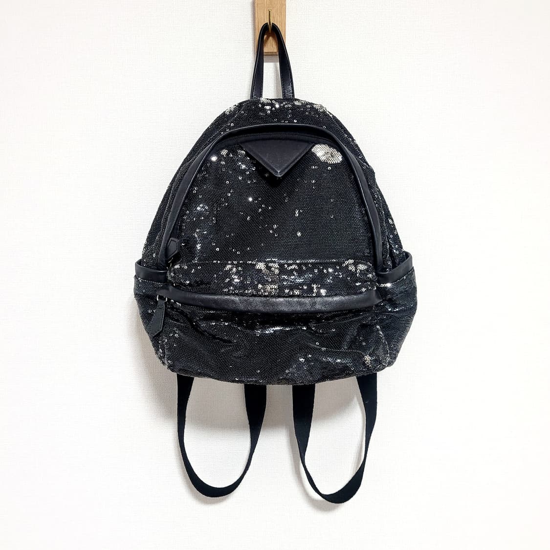 아벡모토 Avec Moto 블랙스팽글 백팩 / 상태최상 상품이미지1