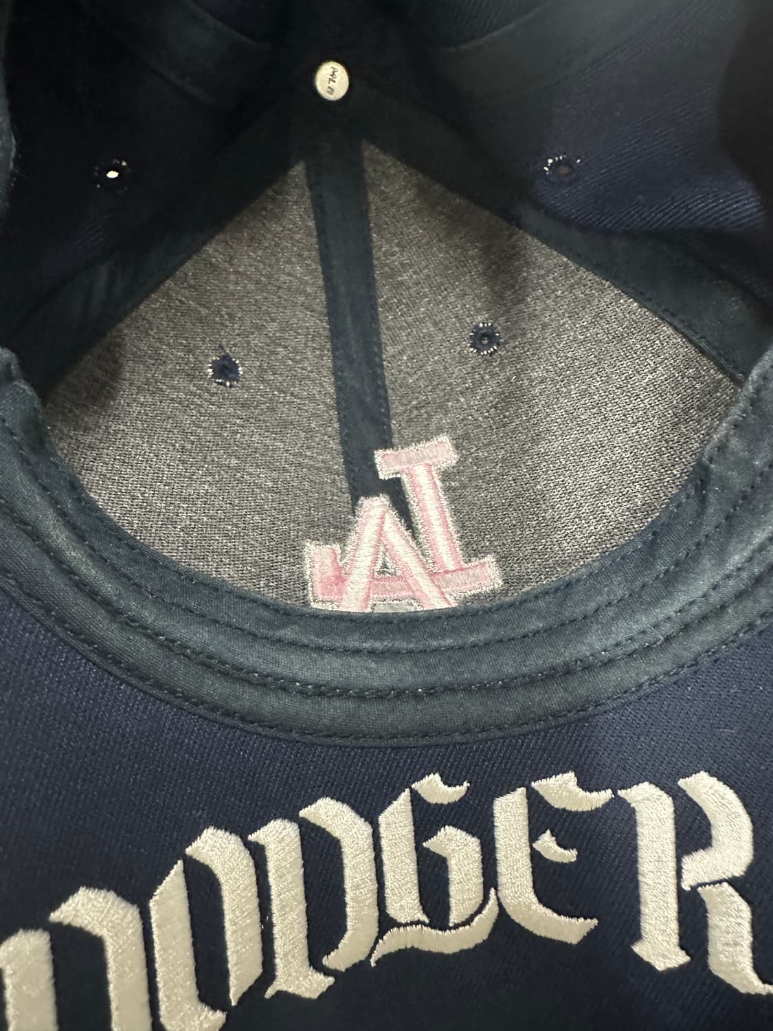 MLB 핑크 네이비 모자 상품이미지4