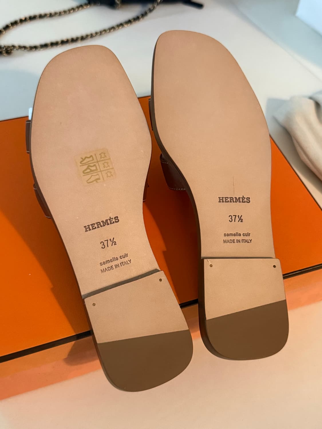 에르메스 오란 골드 37.5 상품이미지2