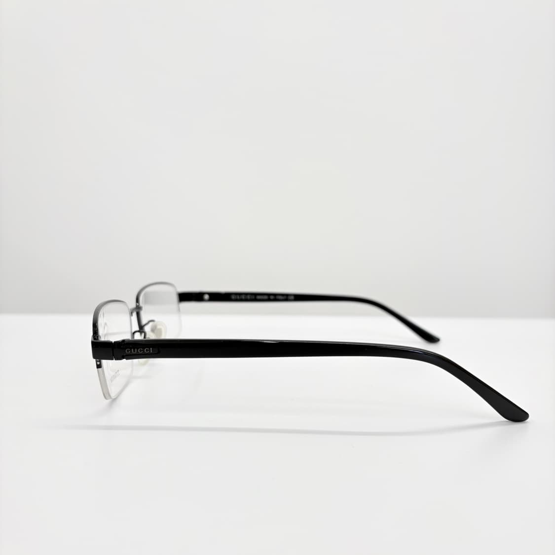 GUCCI 구찌 사각 블랙 반무테 상품이미지4
