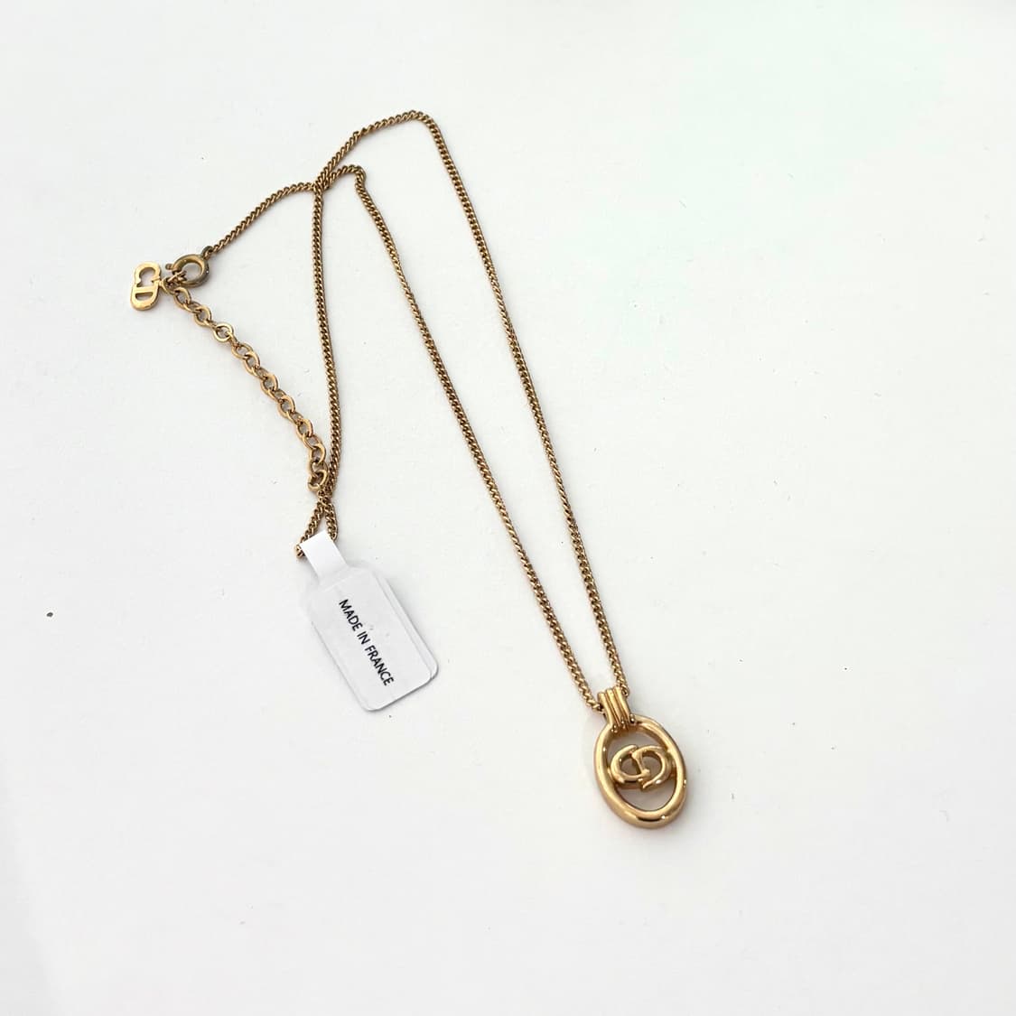 크리스찬 디올 CD 원형 팬던트 목걸이 상품이미지1