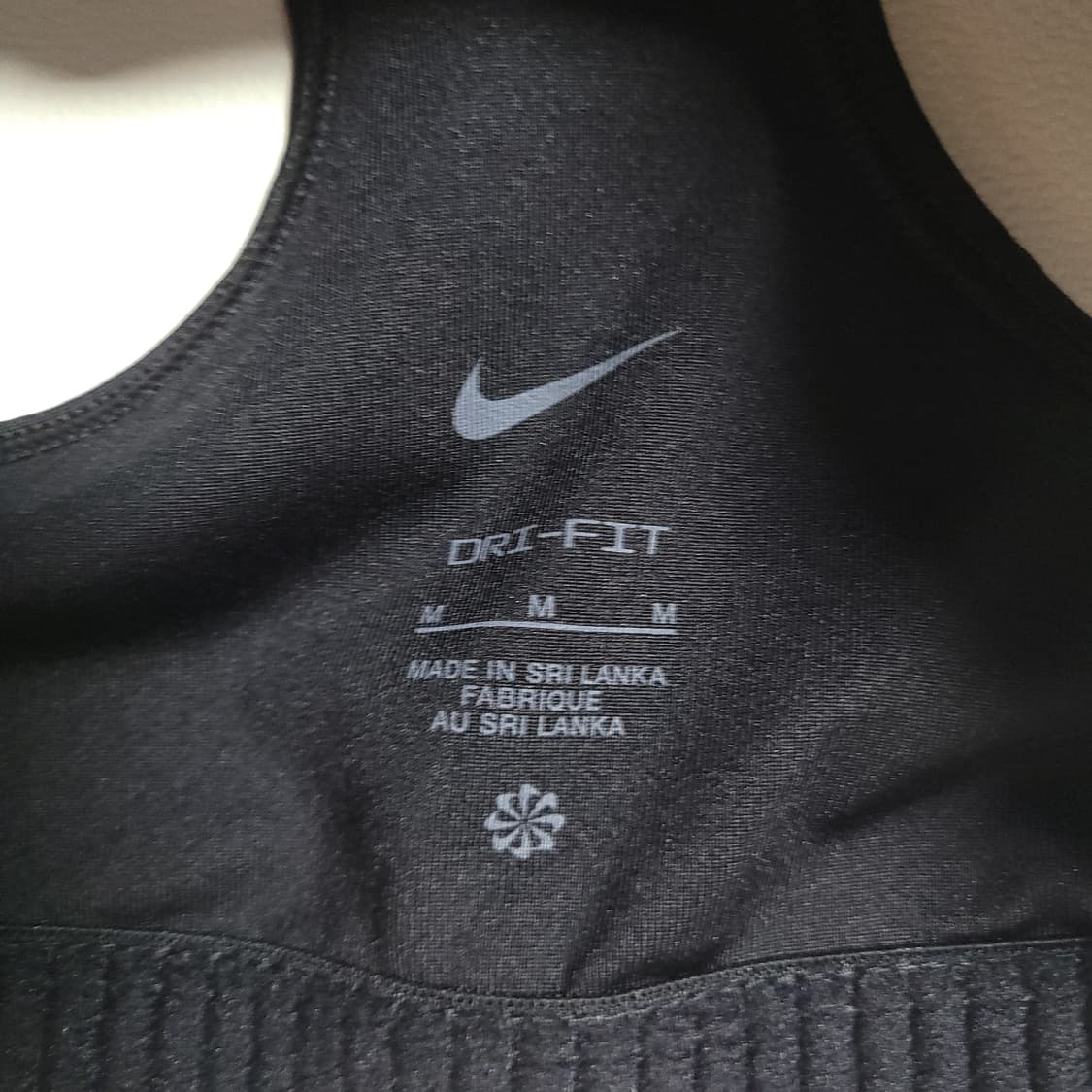 (M) NIKE 나이키 드라이핏 블랙 스포츠 브라탑 상품이미지3