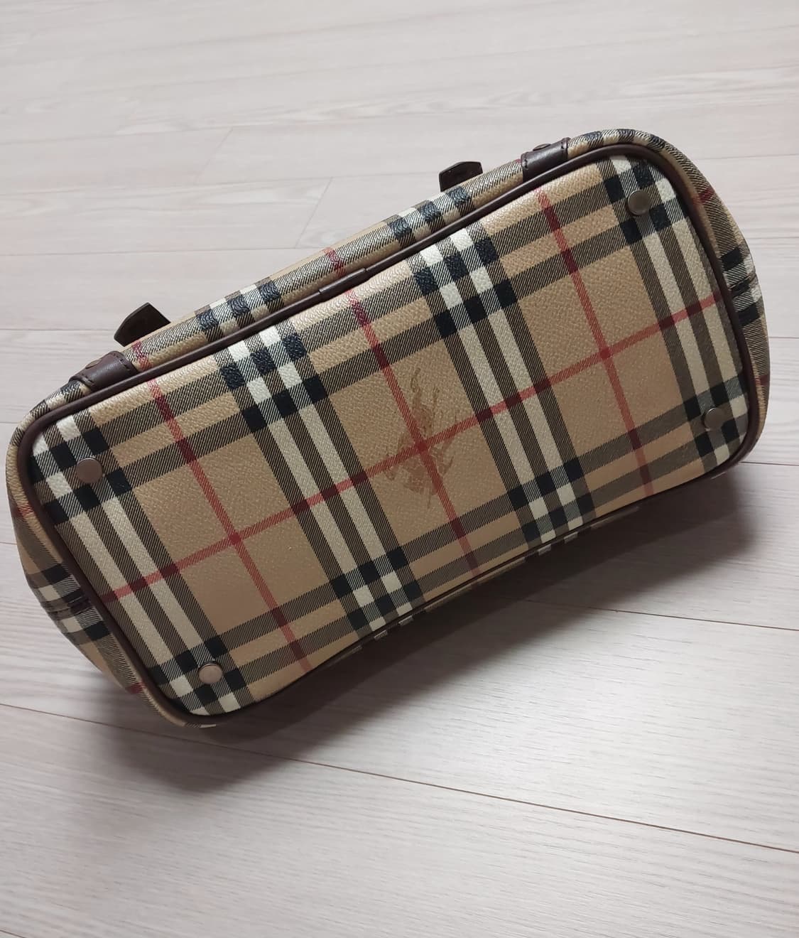 버버리 클래식 체크 토트백 상품이미지7