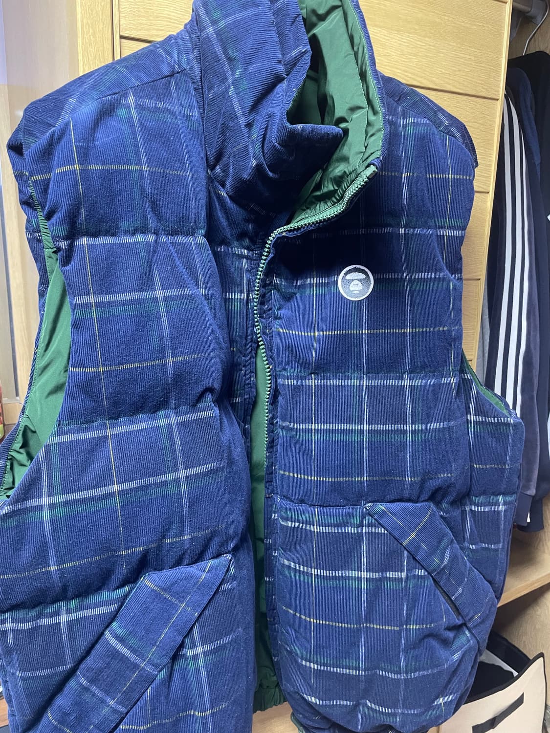 베이프 에이프 패딩조끼  상품이미지2