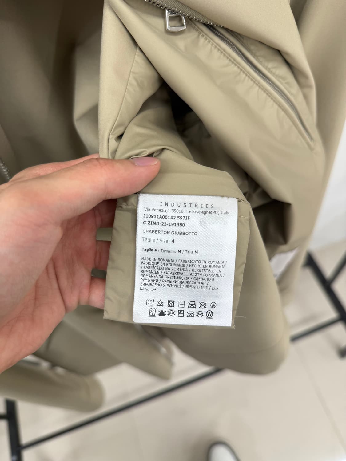 몽클레어 채버톤 바람막이 자켓 4사이즈 정품 상태좋음 상품이미지6