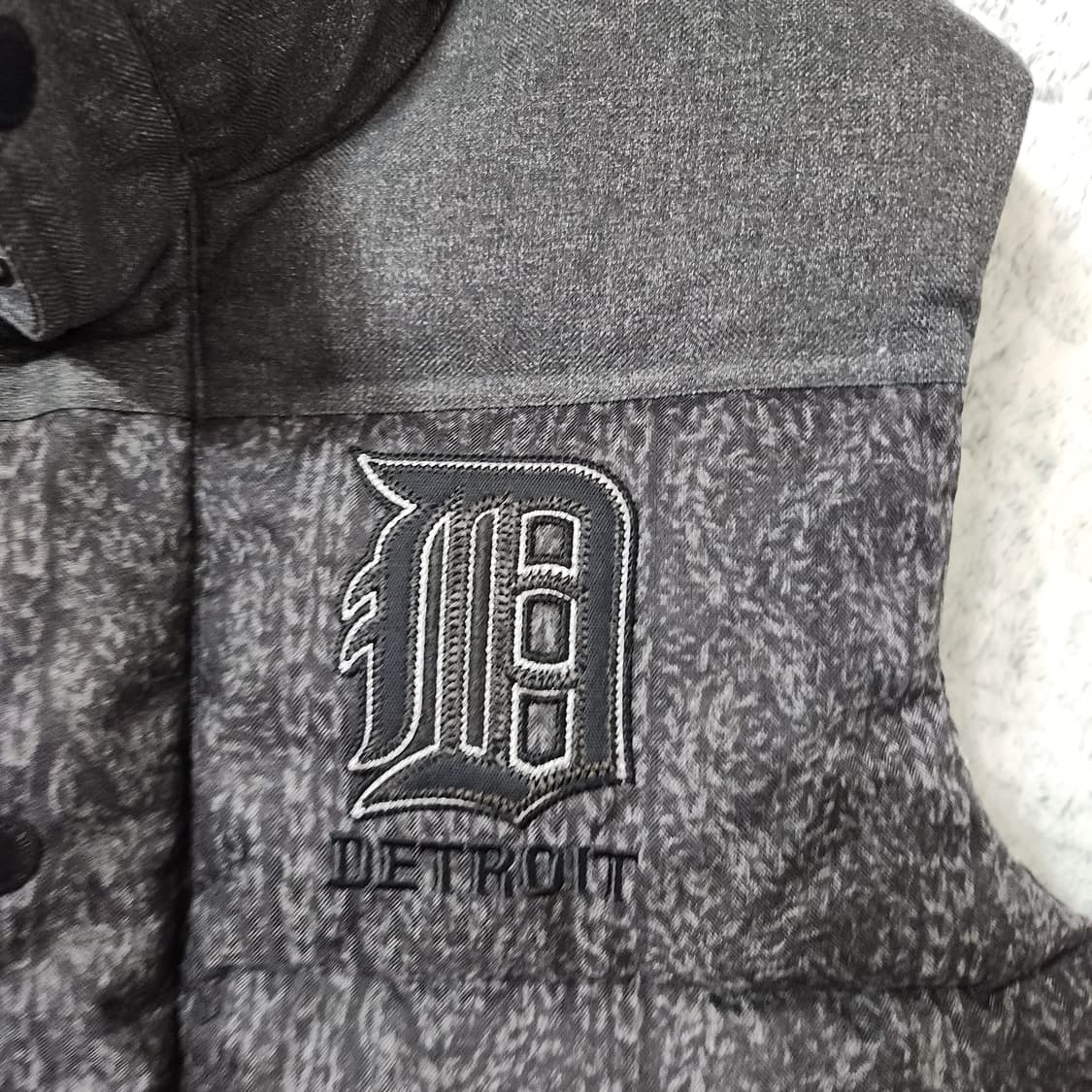 H648 [100] MLB 디트로이트 타이거스 패딩 조끼
 상품이미지2