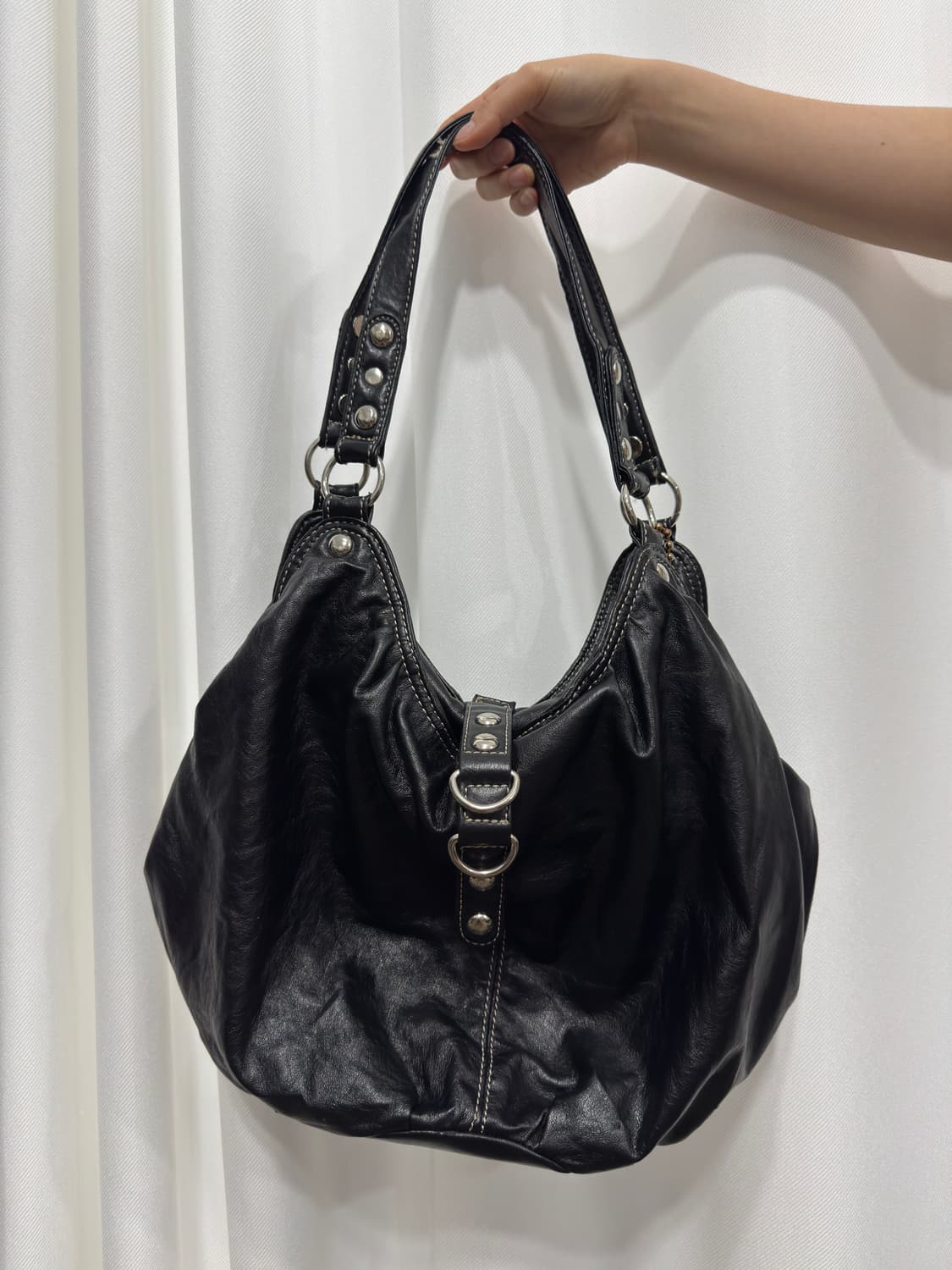 b.field leather buckle shoulderbag 상품이미지2
