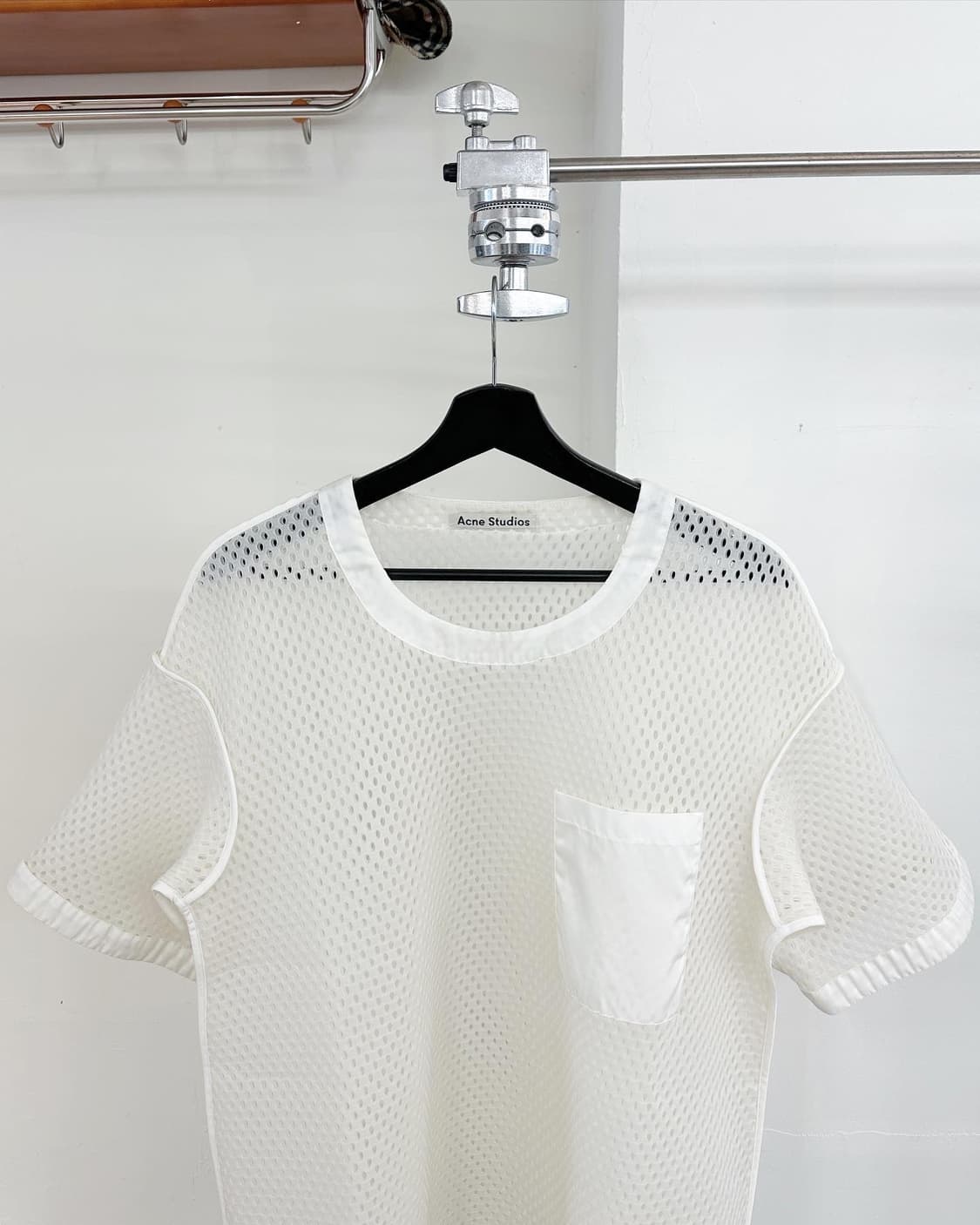 아크네스튜디오 화이트 폴리 에이버 메쉬 하프티  상품이미지2