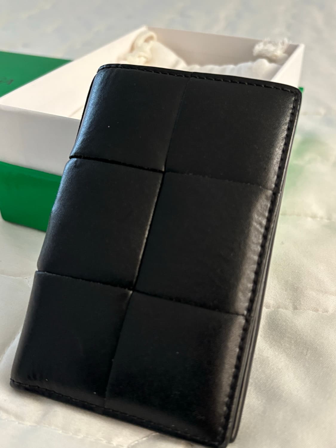 보테가베네타 인트레치아토 카세트 플랩 카드지갑  블랙 상품이미지2