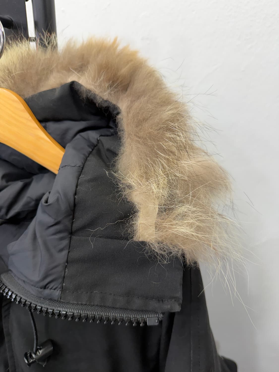 정품) 캐나다구스 남성 칠리왁 패딩 XL 상품이미지4