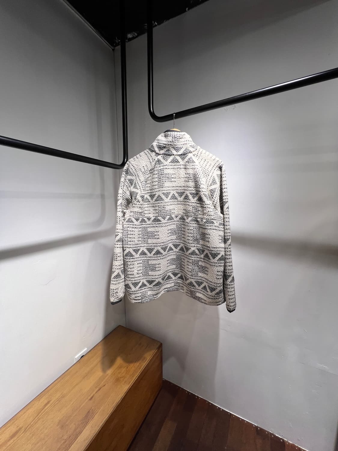 Carhartt Fleece Pullover 상품이미지2