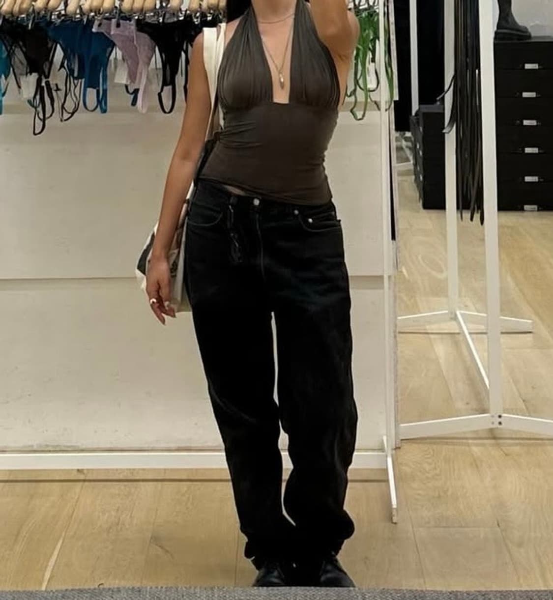 새상품) 자라 홀터넥 나시 탑 zara 팔로마울 기마구아스 상품이미지3