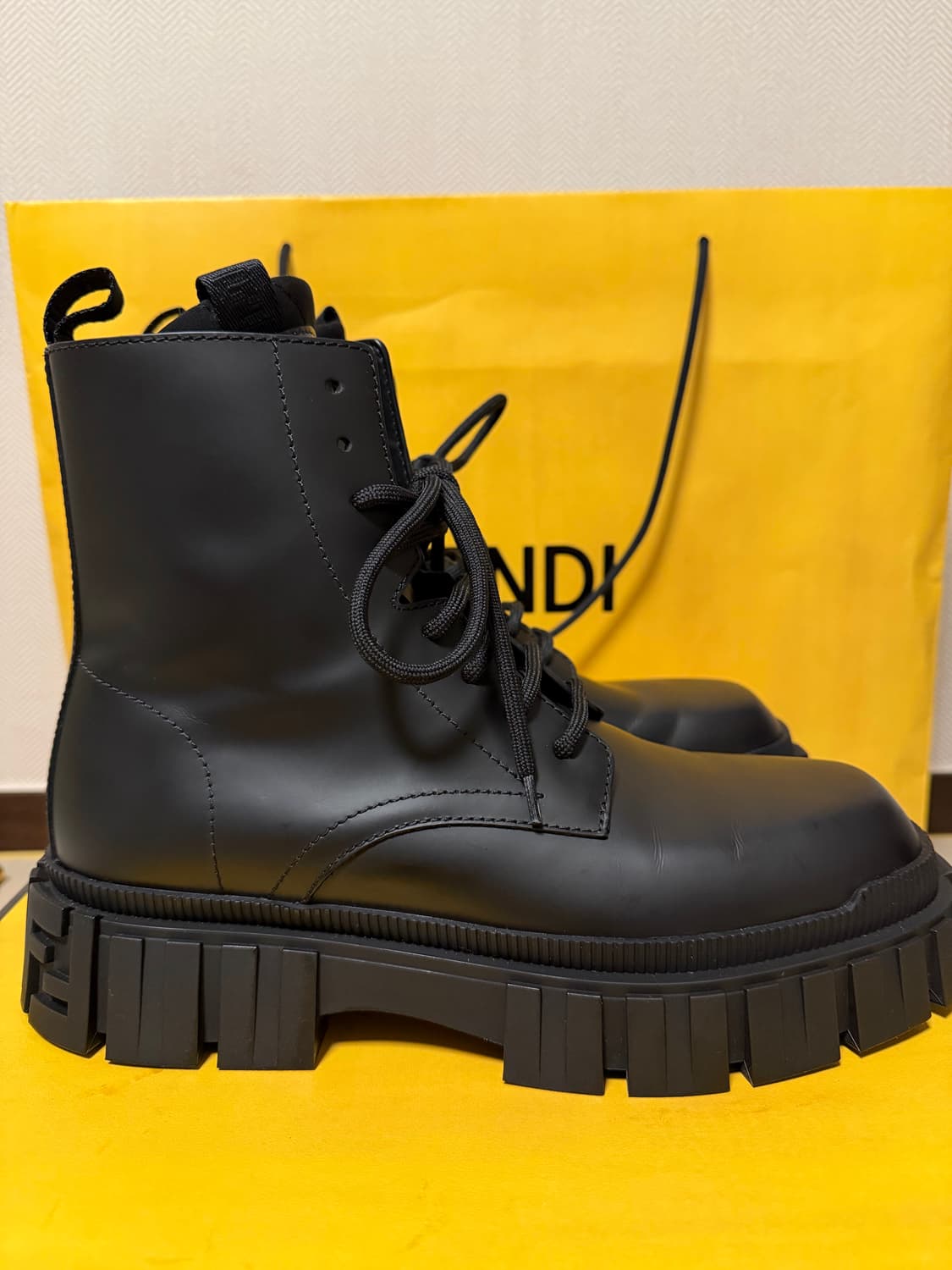 펜디 블랙 레이스업 워커 부츠 sz. 270 상품이미지6