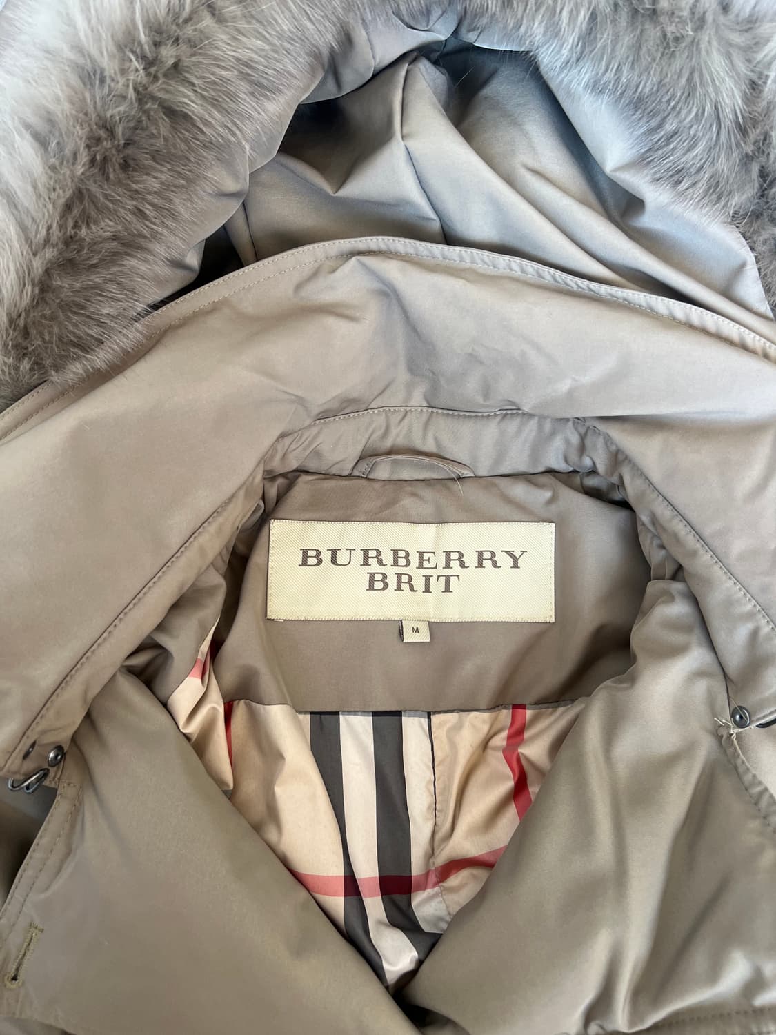 버버리 여성 베이지 트렌치패딩점퍼 다운패딩점퍼 상품이미지7