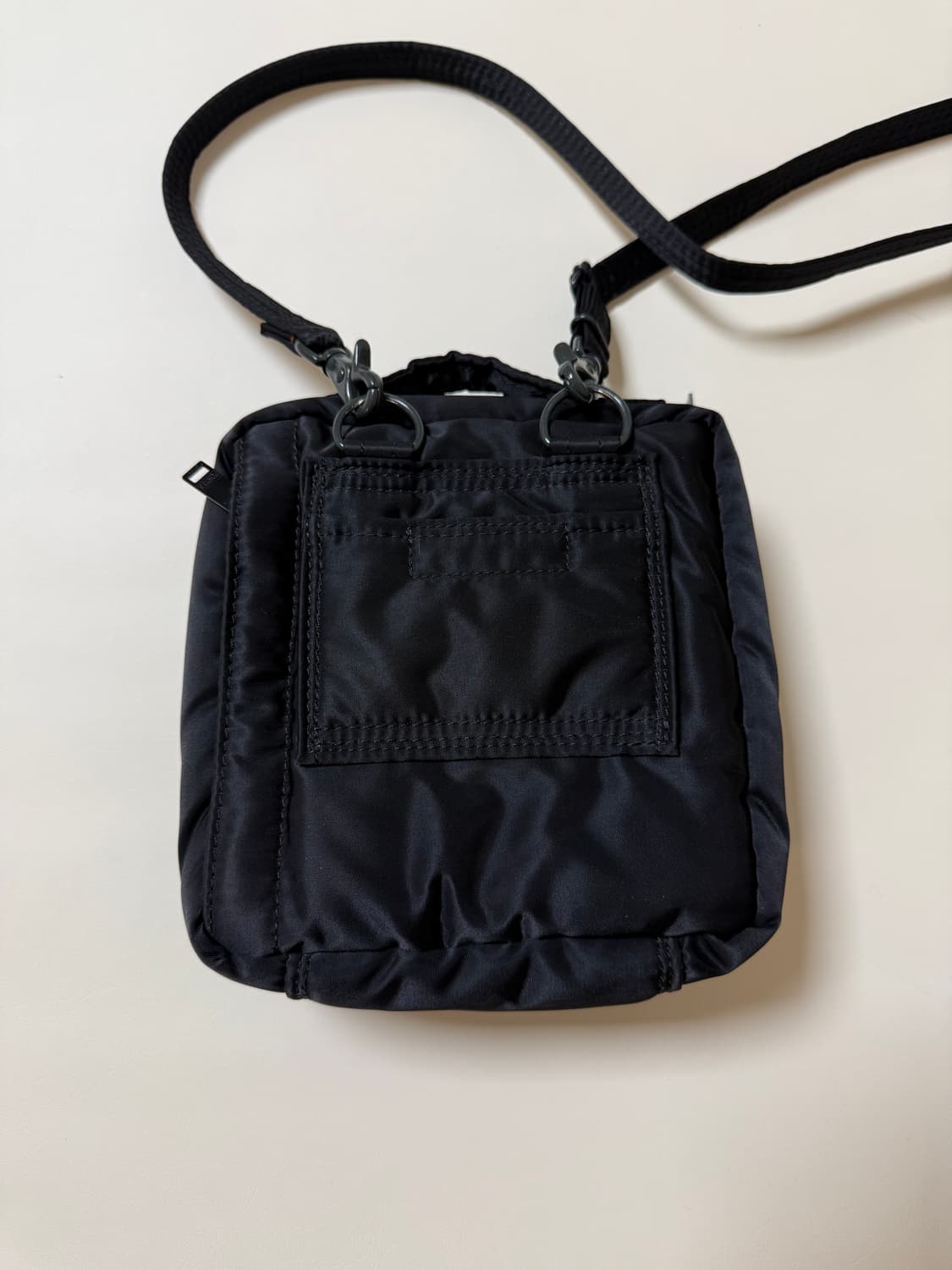 (신형) PORTER 포터 탱커 스퀘어 숄더백 블랙 상품이미지2