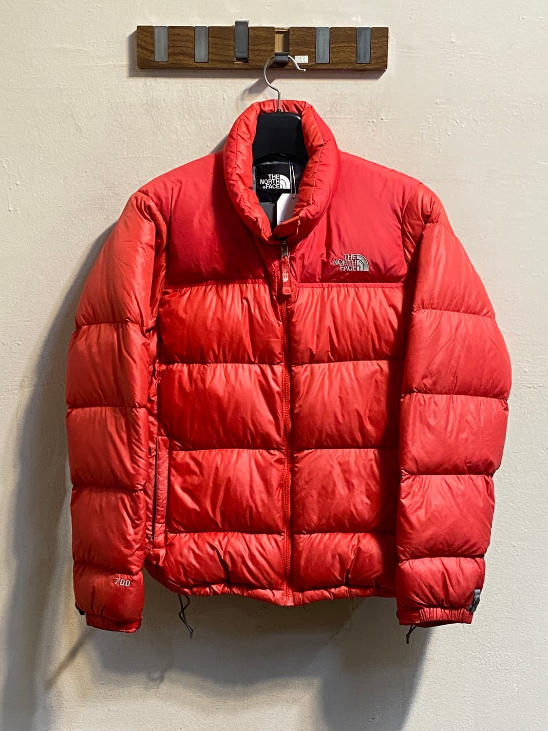 노스페이스 700 필 레드 구스 다운 자켓 상품이미지1