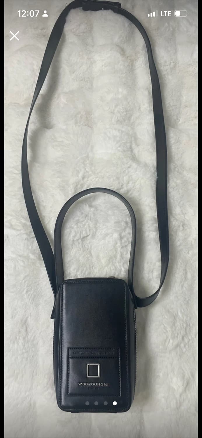 우영미 블랙 크로스백 상품이미지2