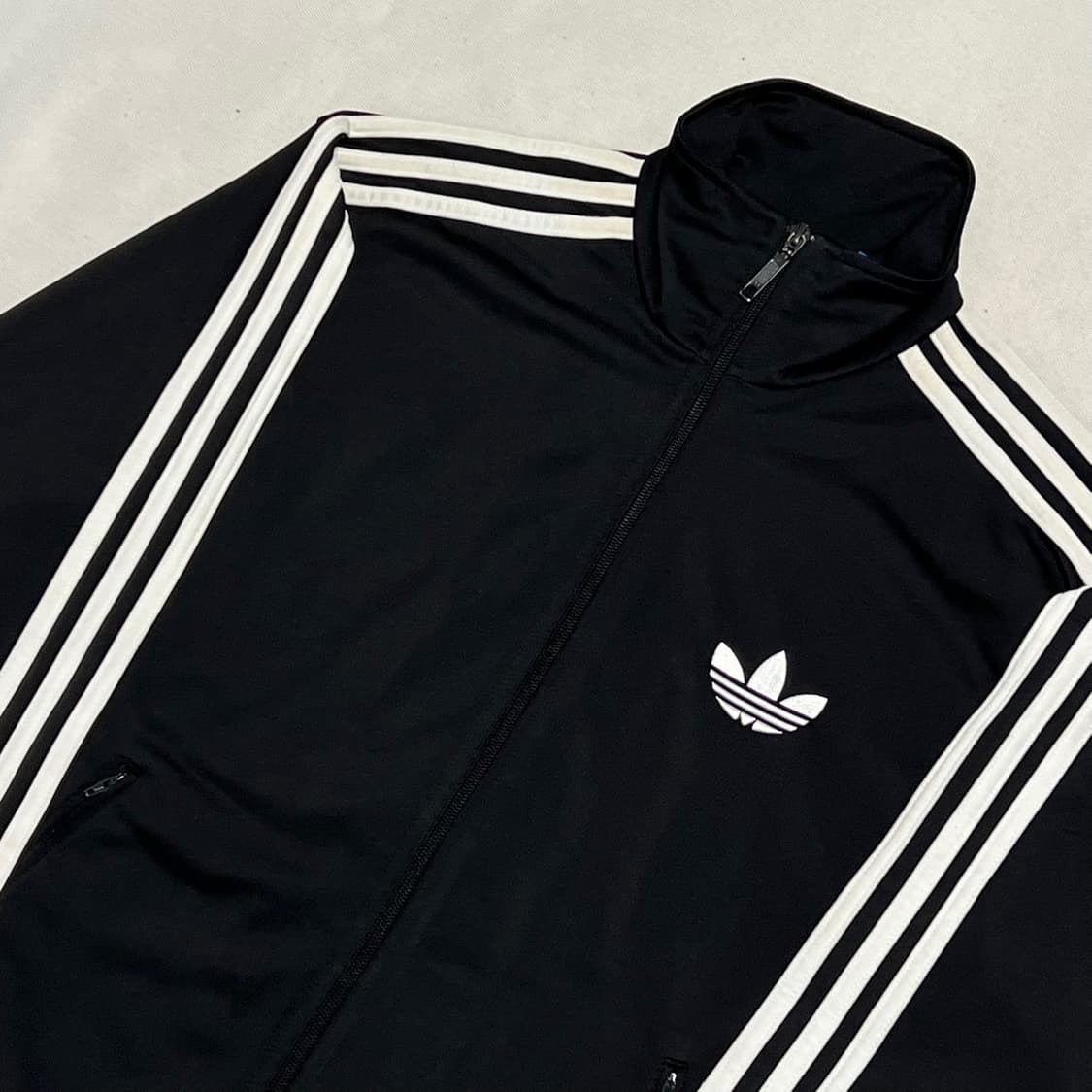 100 아디다스 파이어버드 블랙 트랙탑 상품이미지1