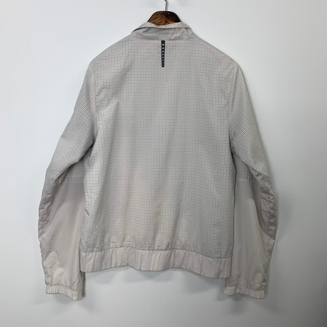 나이키 00s 맨유 화이트 트랙탑 바람막이 상품이미지3