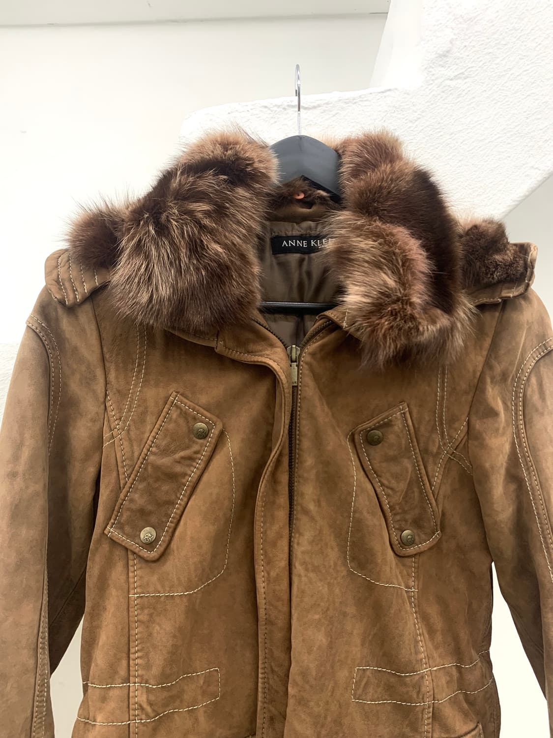 Fox fur trimmed lambskin leather jacket  상품이미지7